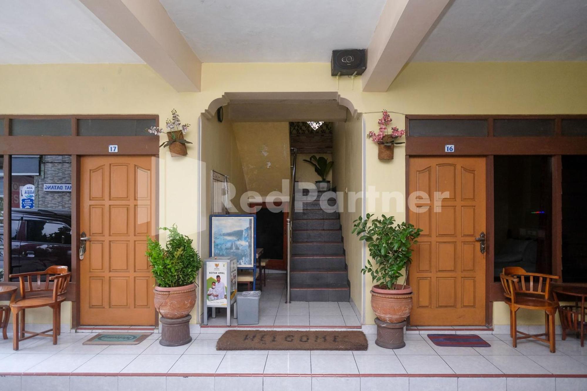 Hotel Sido Langgeng Tawangmangu Mitra Reddoorz Ngoại thất bức ảnh